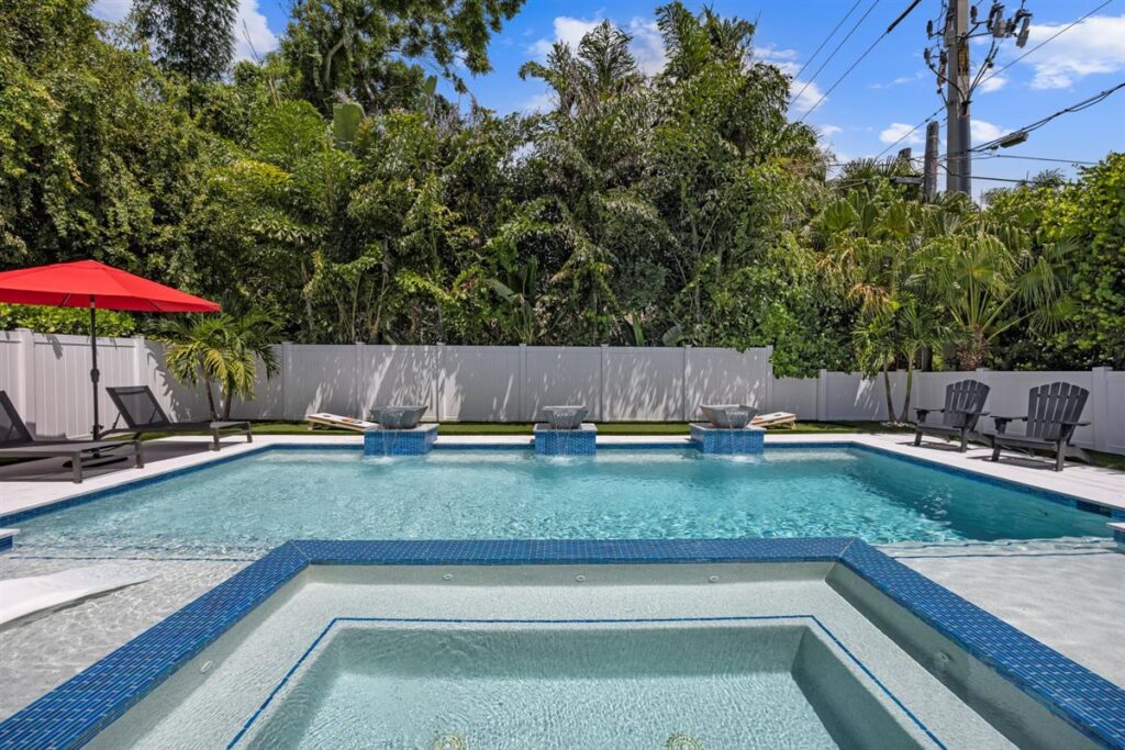 Integrated spa included